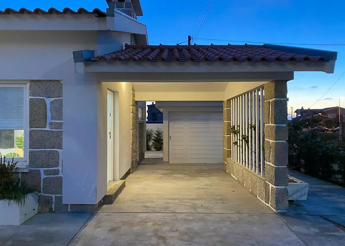 Arvore Beach House